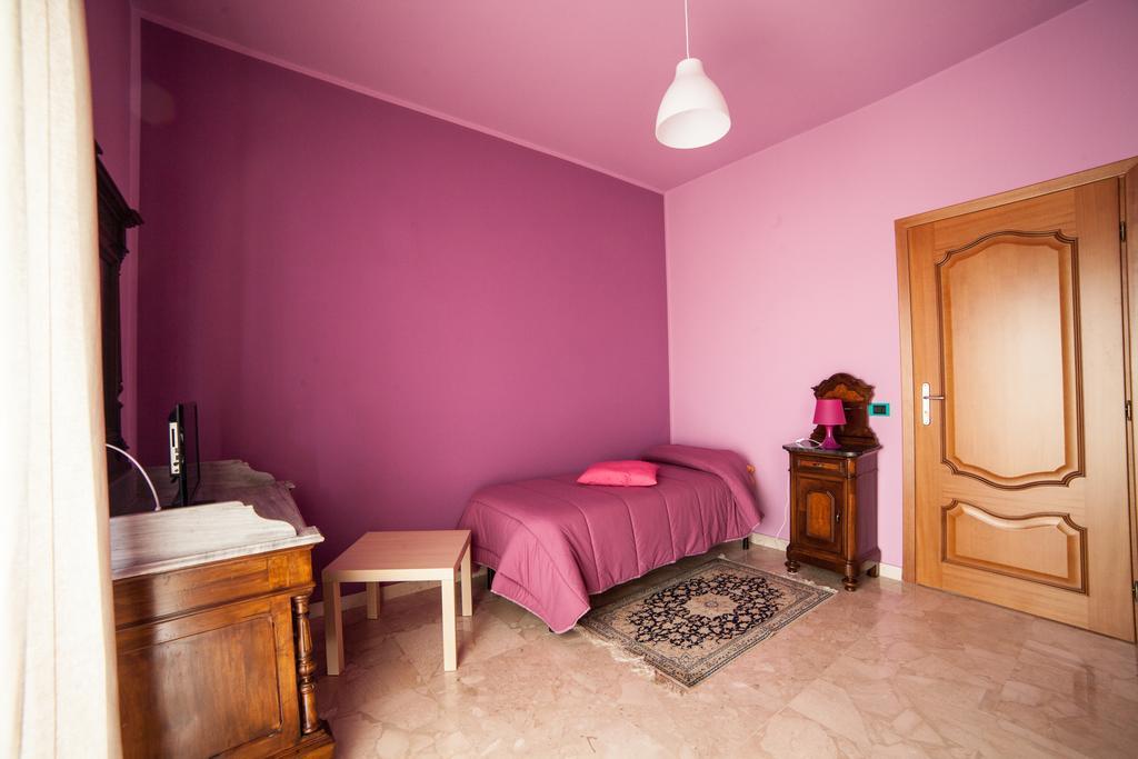 La Dimora Di Samu Bed & Breakfast Enna Oda fotoğraf