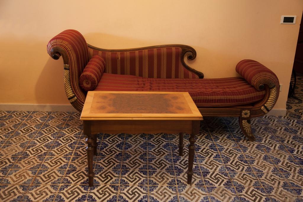 La Dimora Di Samu Bed & Breakfast Enna Dış mekan fotoğraf